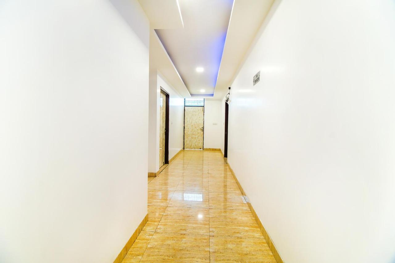 Fabhotel Airlift Új-Delhi Kültér fotó